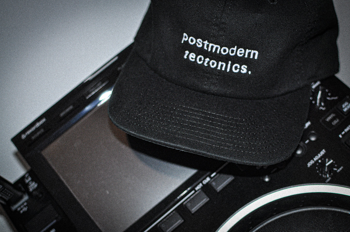 [DECIBEL METER HAT - NEW YORK JET BLACK]