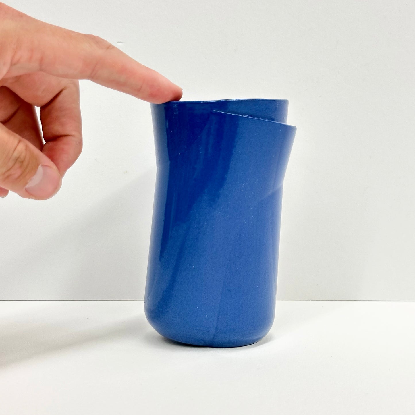 [A B2B OF CUPS]