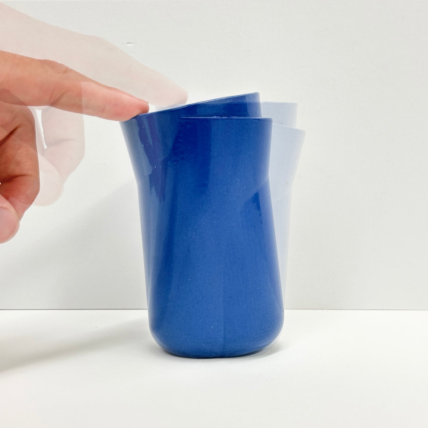 [A B2B OF CUPS]